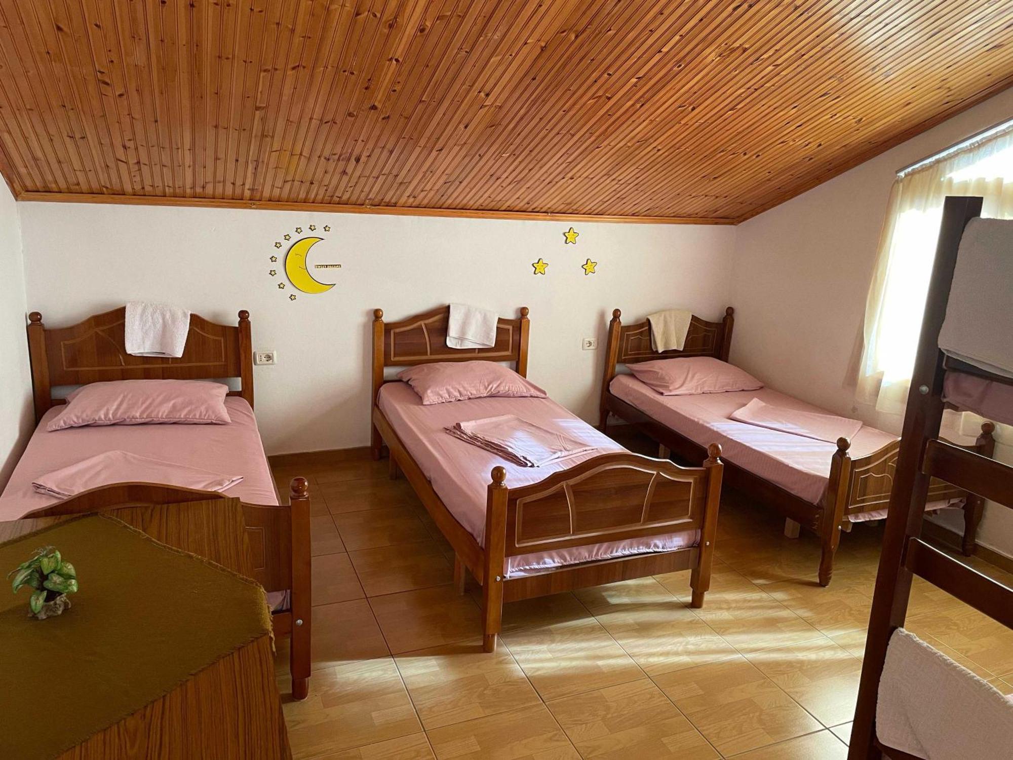 Happy Corner Guest House Shkodër Exteriér fotografie